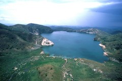 Lake Nyos , Cameroon