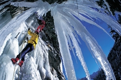 Iceclimbing Tamina