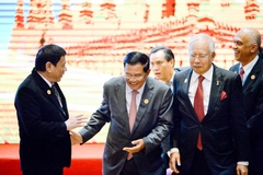 Duterte - Hun Sen